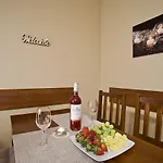 Apart-center Motyl Apartman *