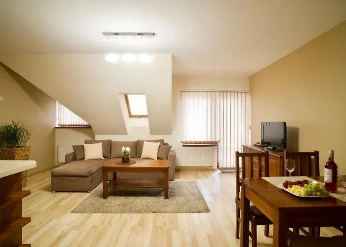 アパート Apart-center Motyl