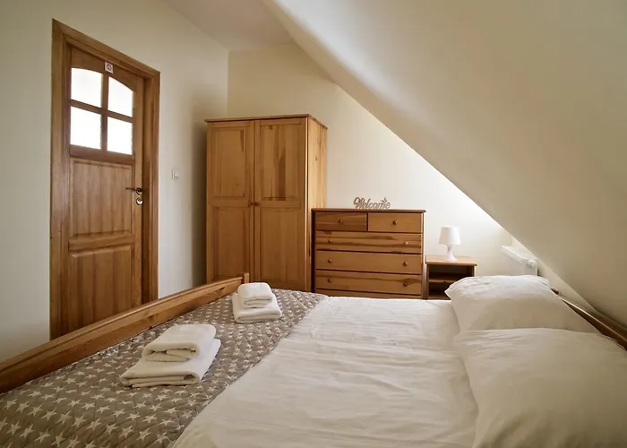 Apart-center Motyl ザコパネ