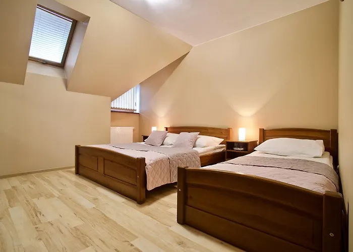 アパート Apart-center Motyl