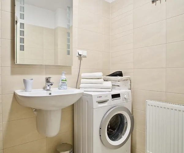 아파트 Apart-center Motyl